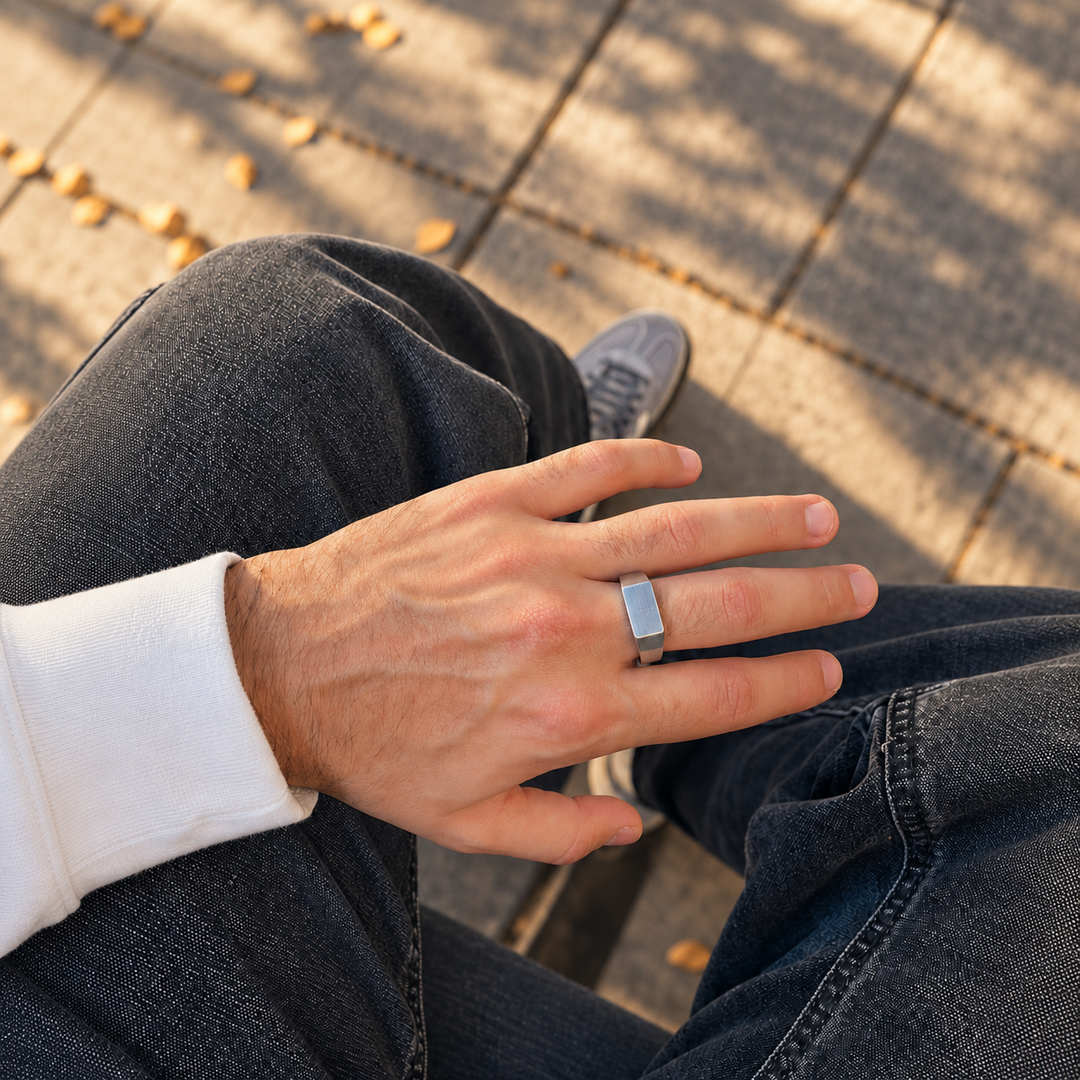 Signet Ring